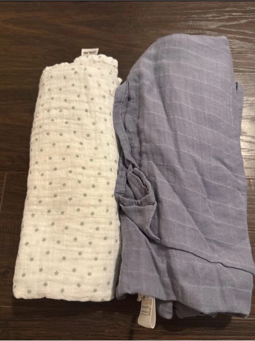 Baby swaddles